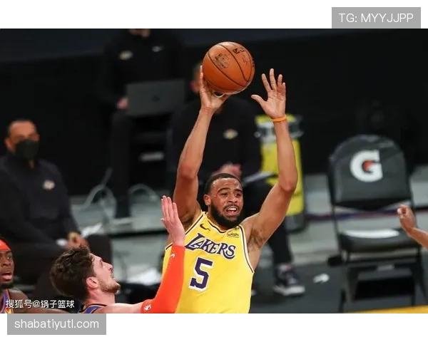 卡里姆·阿布杜尔-贾巴尔低位单打效率远超同时代内线球员